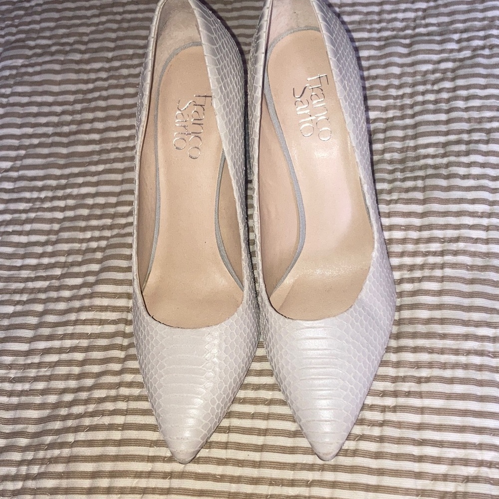 Franco Sarto Textured White Block Heels - Picture 2 of 5